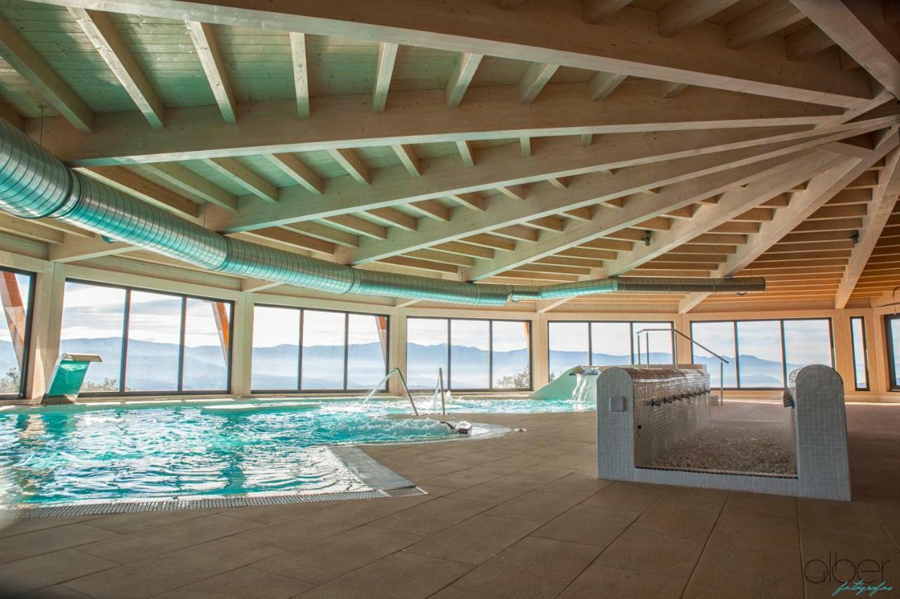 The Rock Suites & Spa Congosto Esterno foto