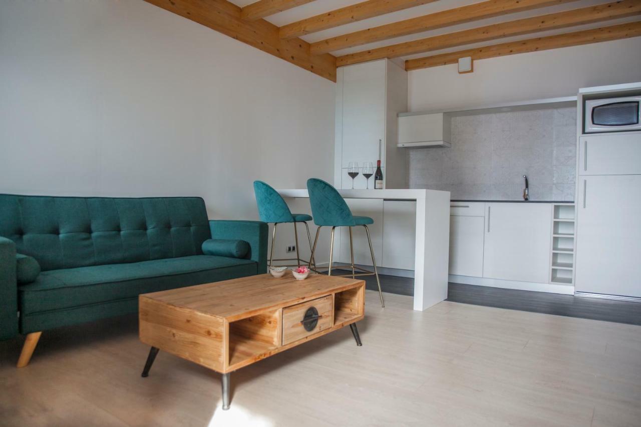 The Rock Suites & Spa Congosto Esterno foto
