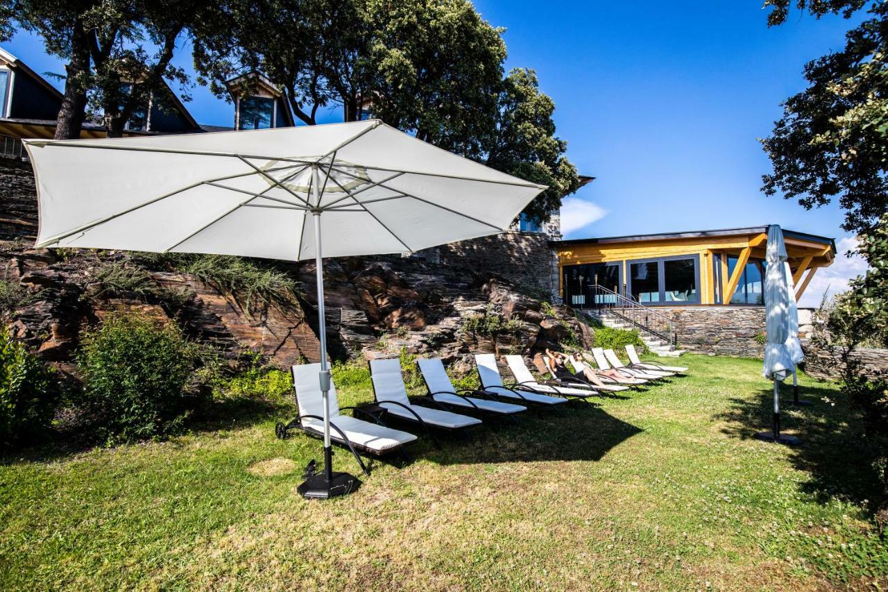 The Rock Suites & Spa Congosto Esterno foto